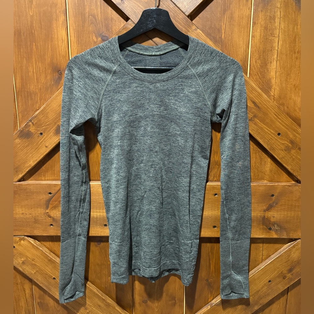 Lululemon Swiftly Tech Long Sleeve